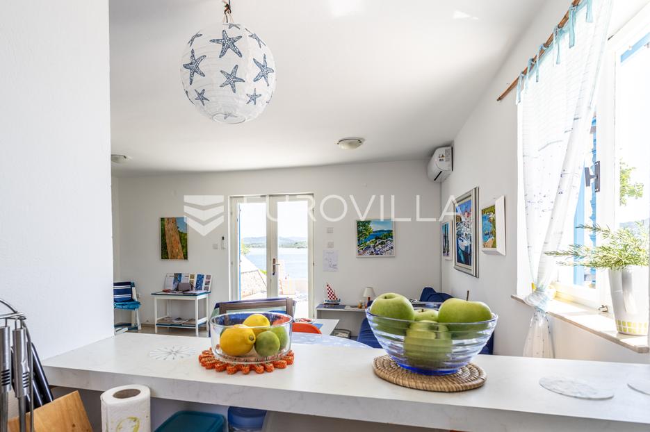 Maison À vendre -  Tisno