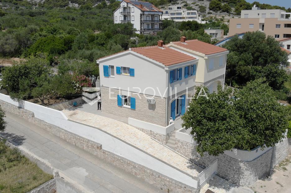 Maison À vendre -  Tisno