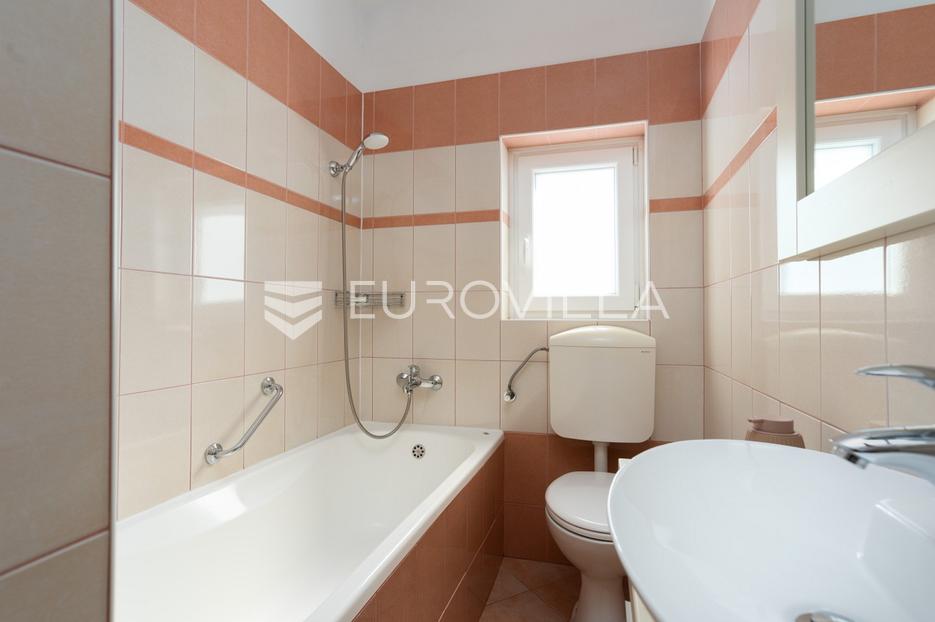 Kuća Na prodaju - Istarska Poreč