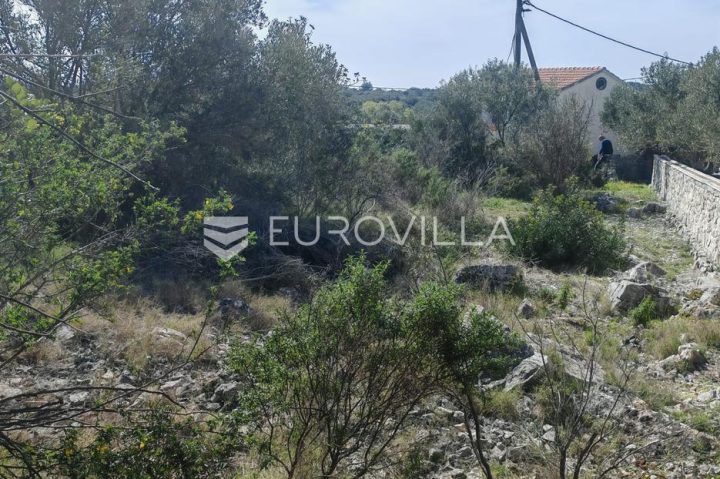 Land for sale 1346 m² – Drvenik Mali
