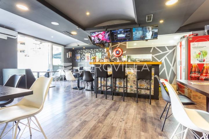 Business premises for sale 81 m² – Relja