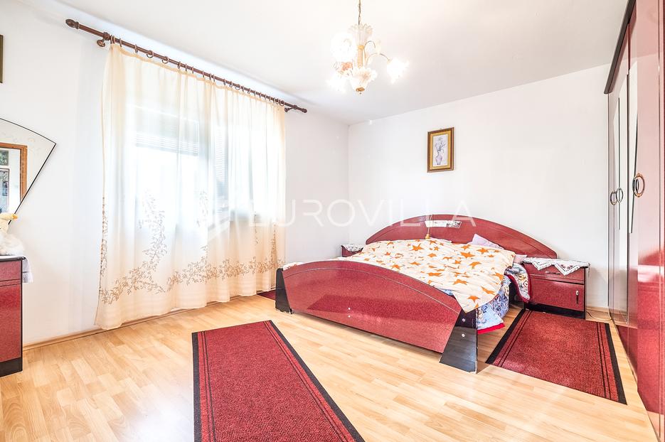 Kuća Na prodaju -  Novi Zagreb - Zapad