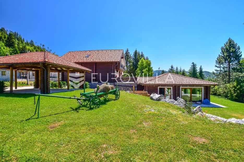 Haus Zu verkaufen - Primorsko-goranska Fužine - foto 1/27