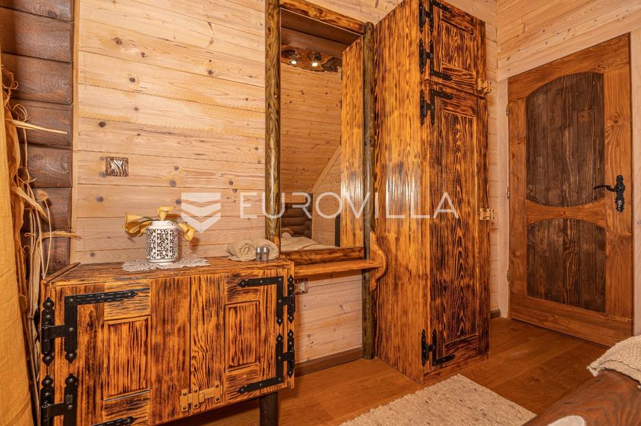 Haus Zu verkaufen - Primorsko-goranska Fužine