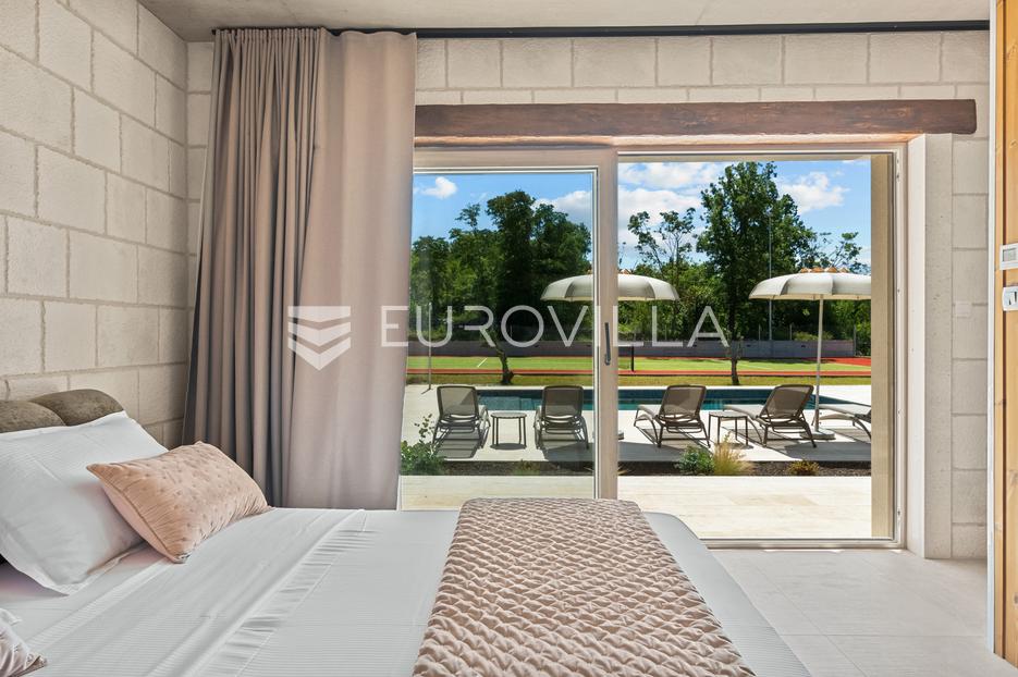 Casa In vendita - Splitsko-dalmatinska Dicmo