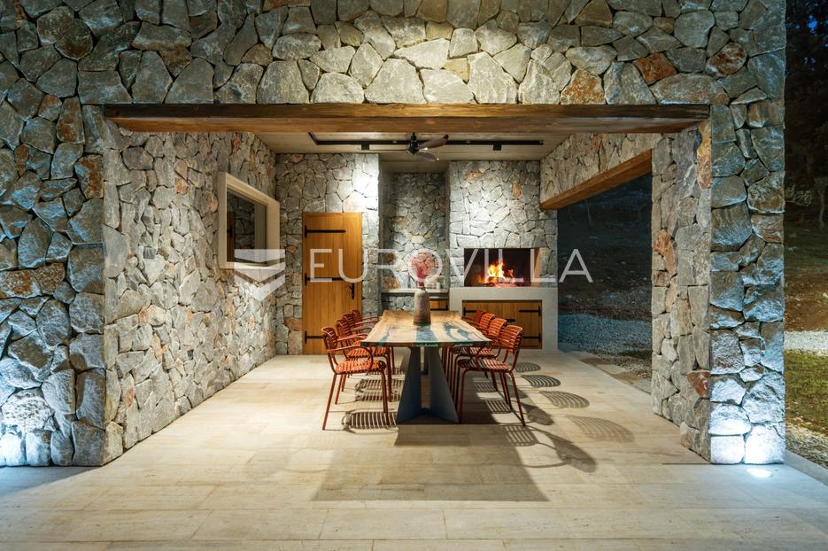 Casa In vendita - Splitsko-dalmatinska Dicmo