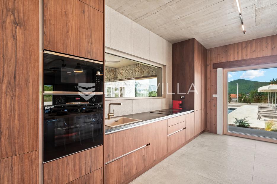 Casa In vendita - Splitsko-dalmatinska Dicmo - foto 3/26