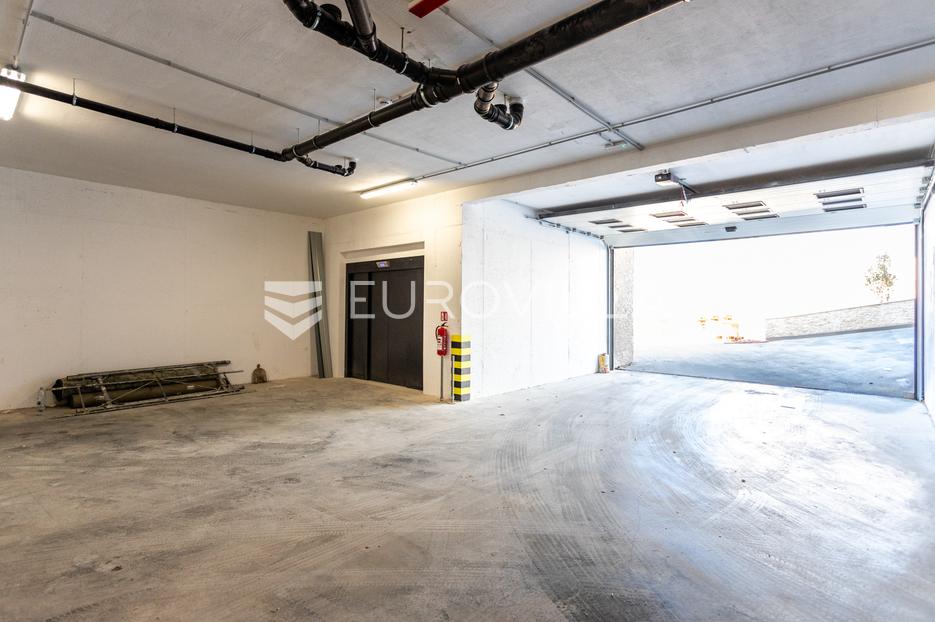Appartamento In vendita - Splitsko-dalmatinska Makarska