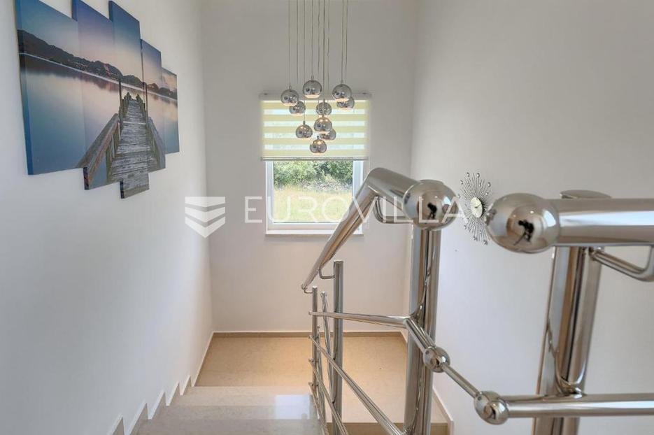 House For sale - Istarska Ližnjan