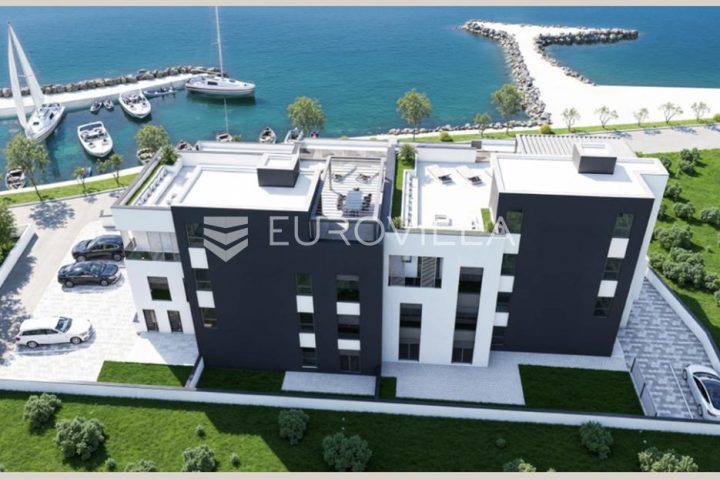 Stan na prodaju 237 m² – Zaton