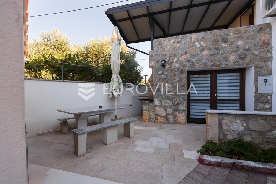 Casa In vendita -  Malinska-Dubašnica