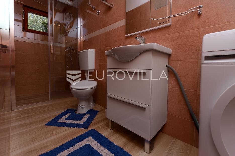 Casa In vendita -  Malinska-Dubašnica