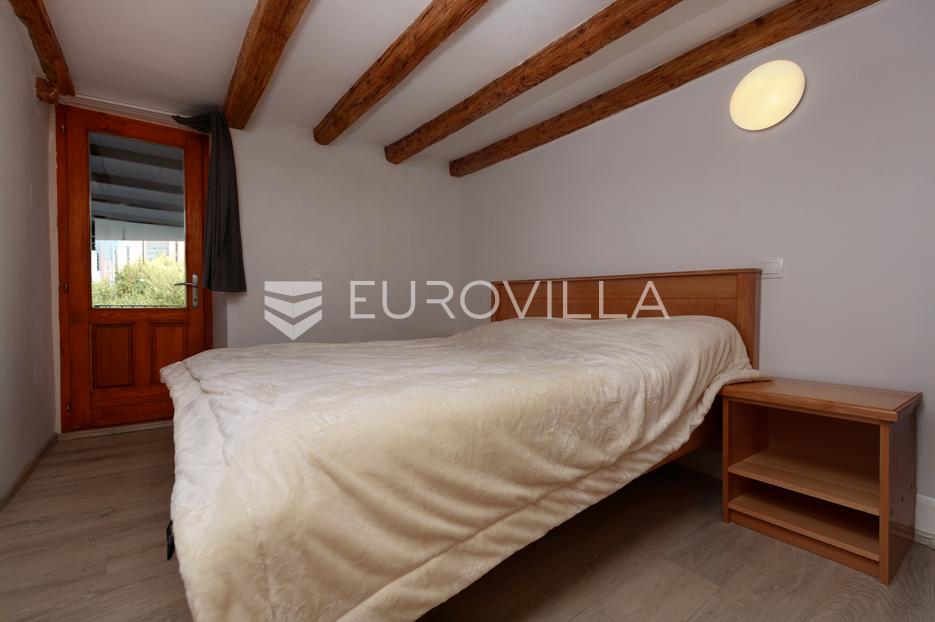 Casa In vendita -  Malinska-Dubašnica