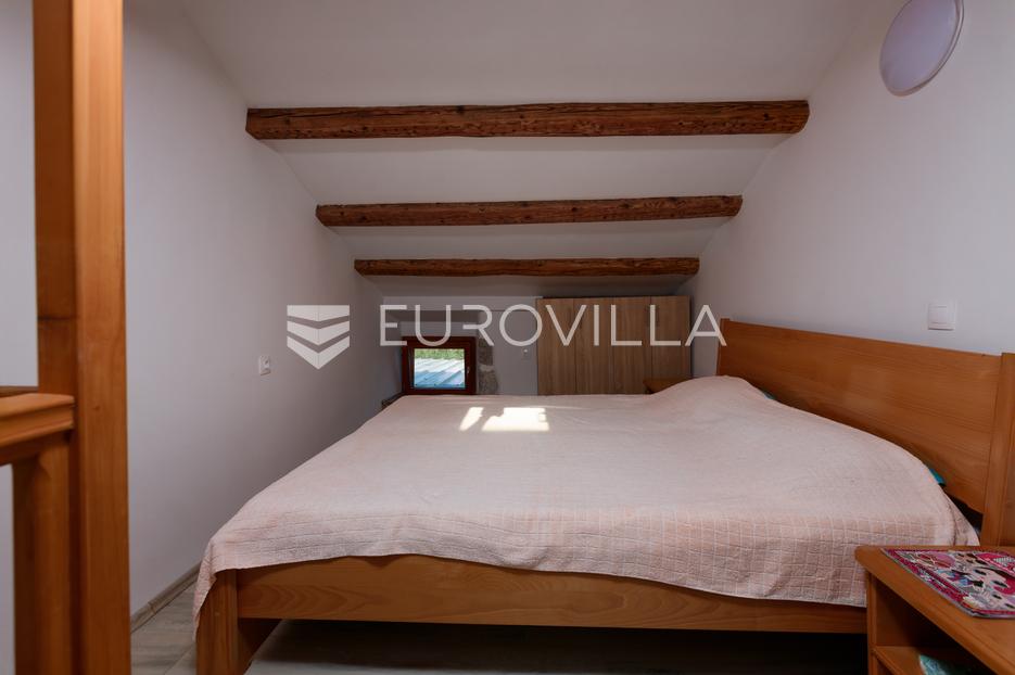 Casa In vendita -  Malinska-Dubašnica