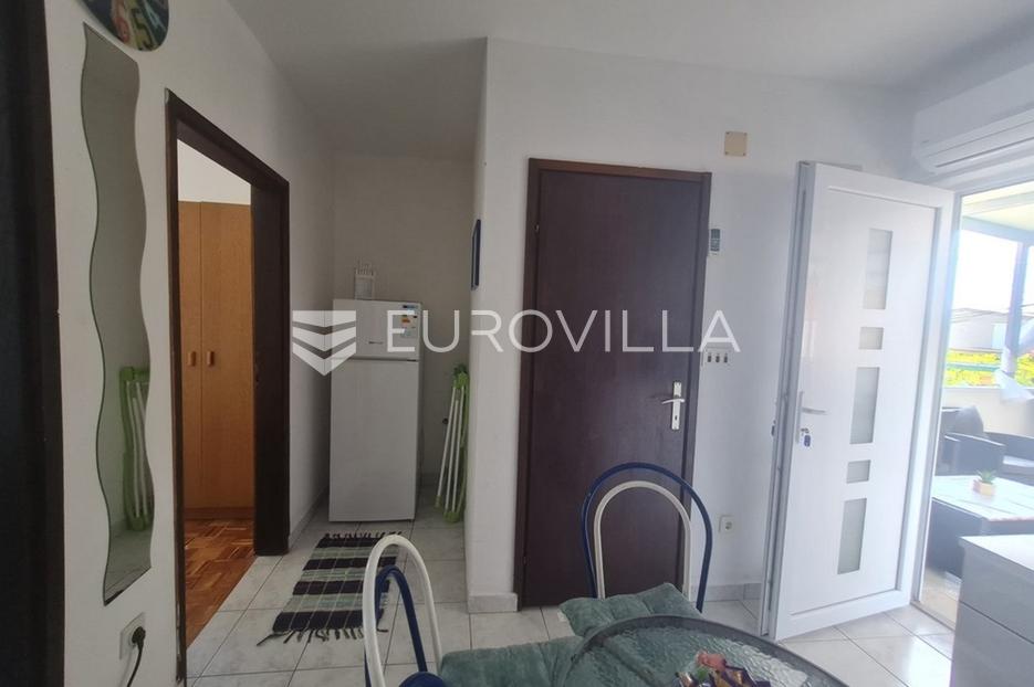 House For sale -  Vir