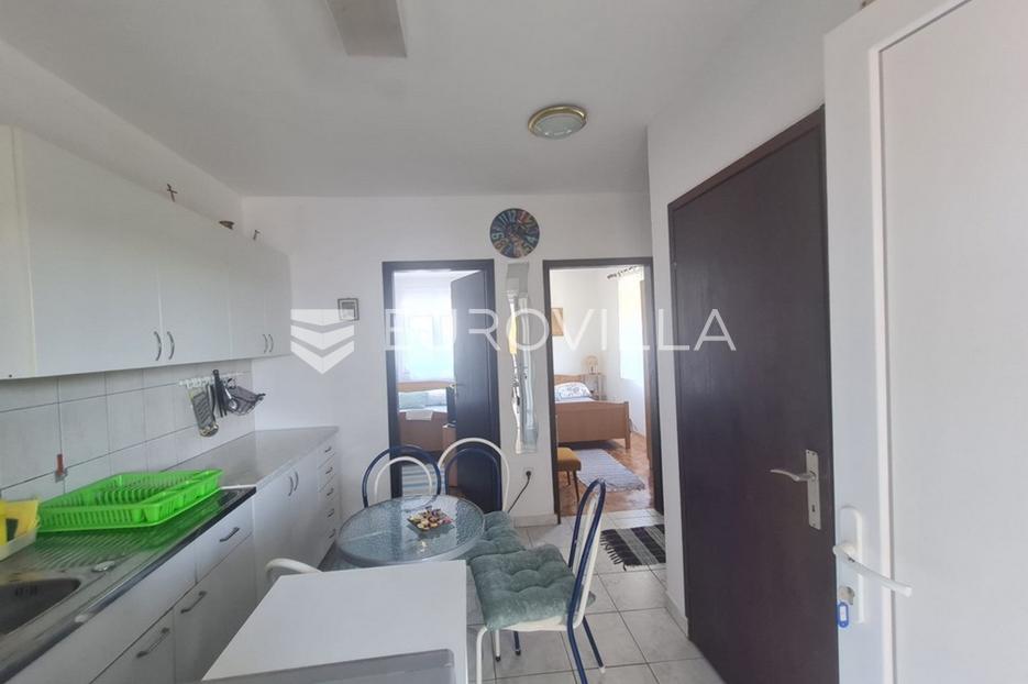 House For sale -  Vir