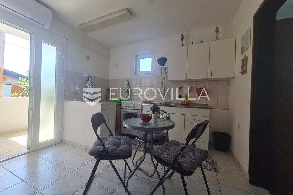 House For sale -  Vir