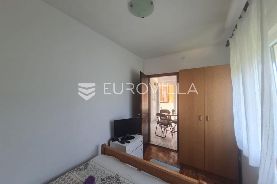 House For sale -  Vir