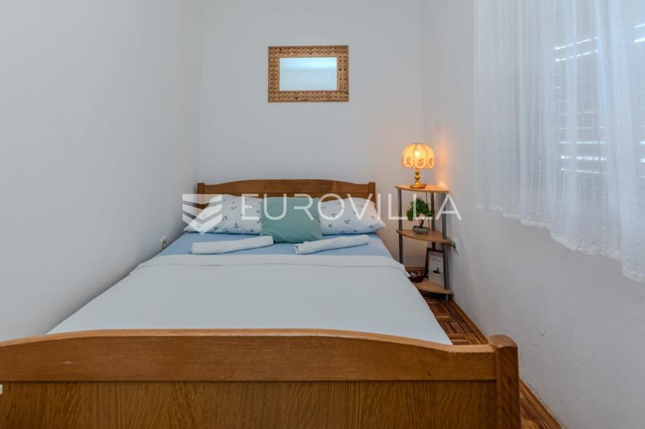 House For sale -  Vir