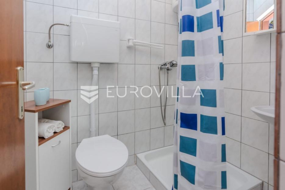 House For sale -  Vir