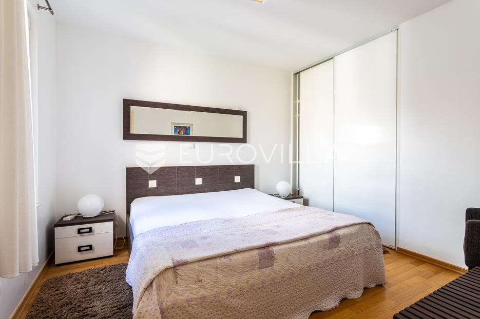 Apartment Zu verkaufen -  Split