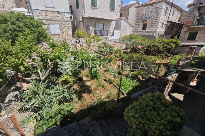 Casa In vendita - Splitsko-dalmatinska Milna - foto 3/4