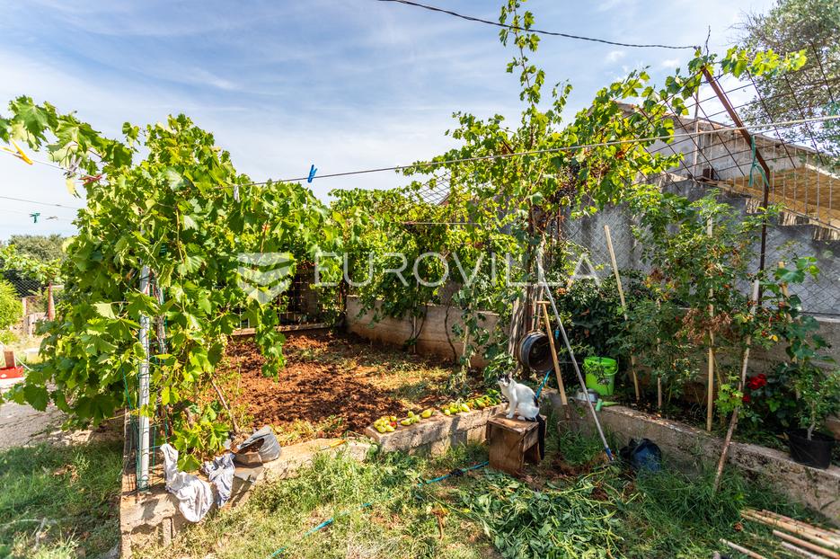 Dom Na sprzedaż -  Šibenik - Okolica