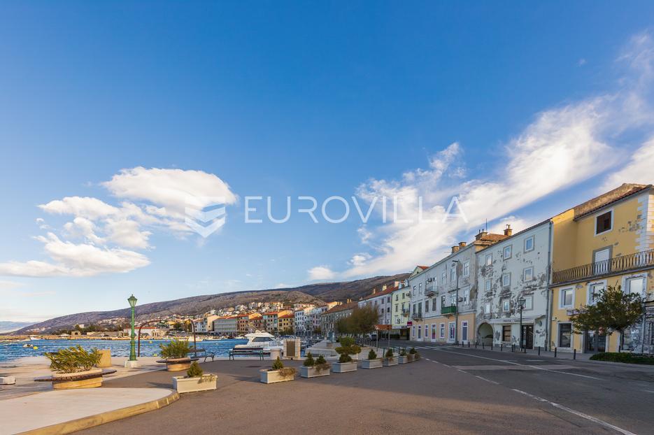 Poslovni prostor Na prodaju -  Senj