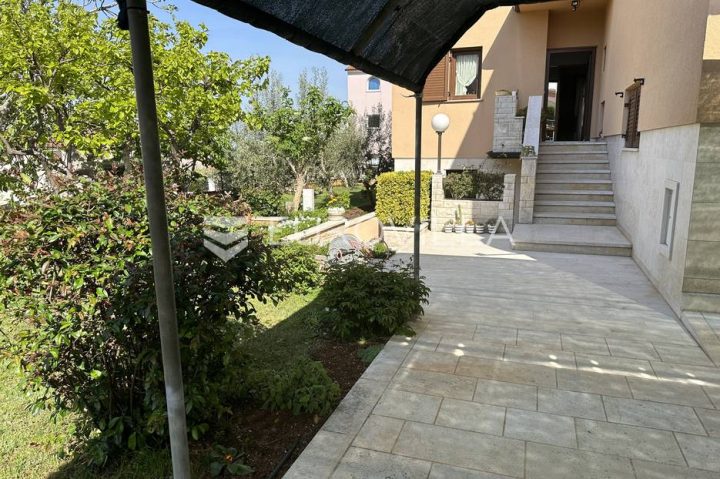 Casa In vendita - Istarska Pula - foto 4/77