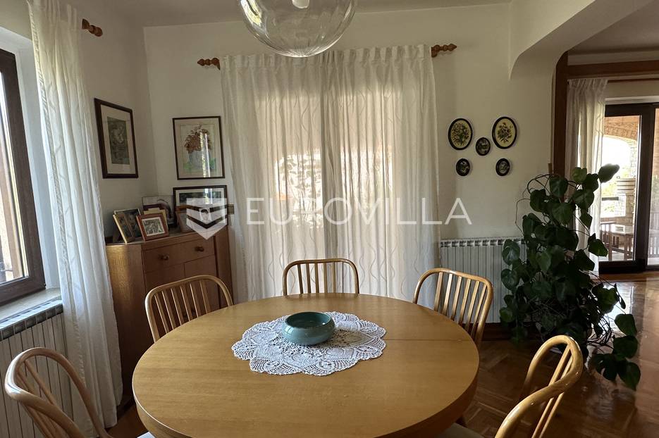 Casa In vendita -  Pula