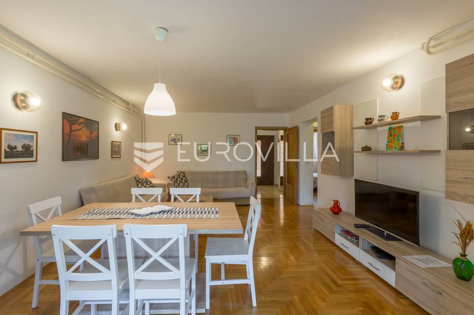 Casa In vendita -  Pula