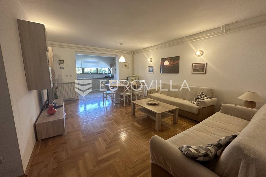 Casa In vendita -  Pula