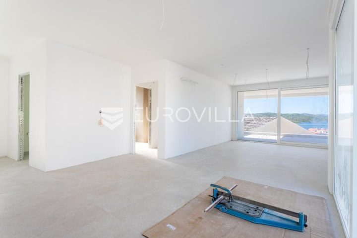Apartmán na predaj 122 m² – Okrug Gornji