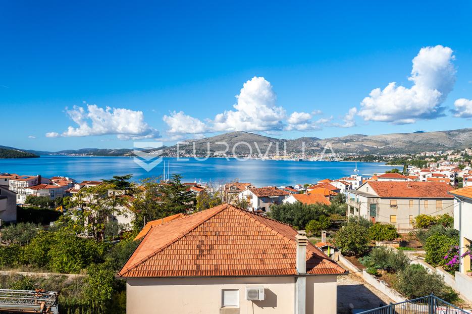 Apartma Naprodaj - Splitsko-dalmatinska Okrug