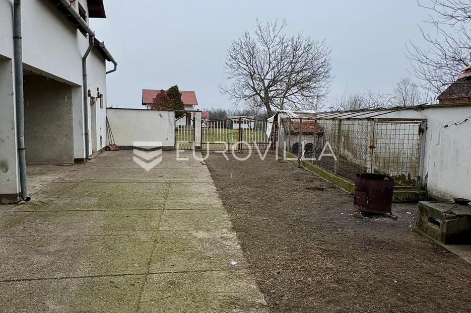 Hiša Na predaj - Brodsko-posavska Slavonski Šamac
