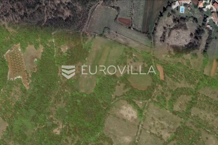 Pozemek na prodej 2080 m² – Juršići