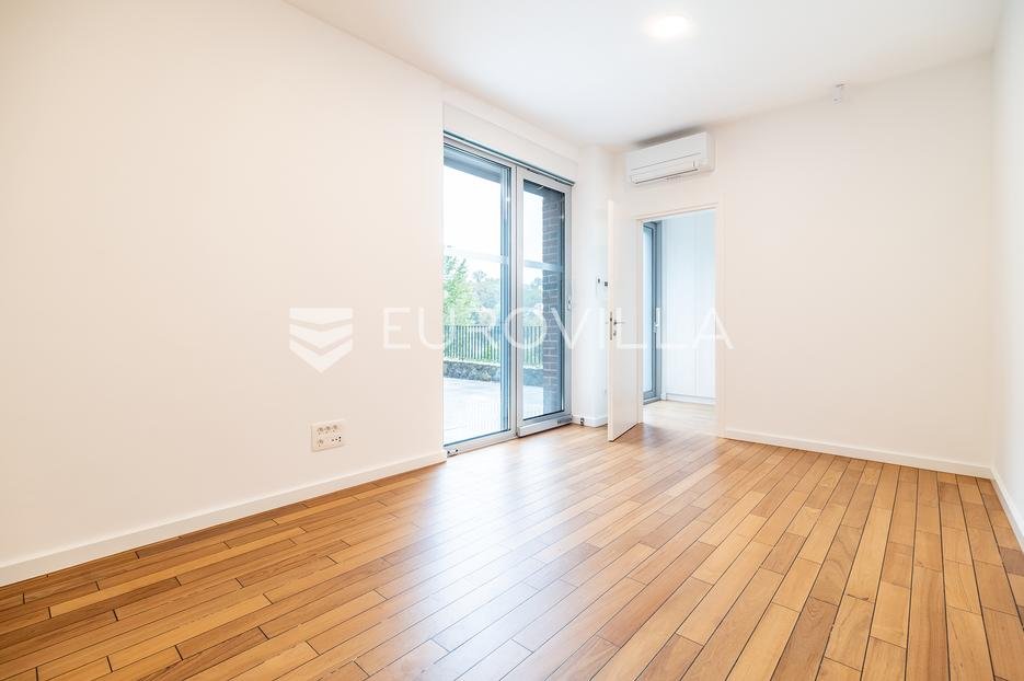 Flat For rent - Grad Zagreb Gornji Grad - Medveščak