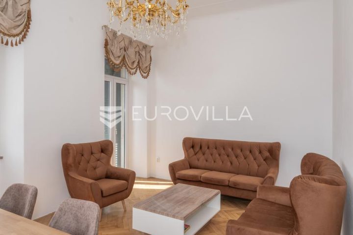 Flat for sale 83 m² – Centar
