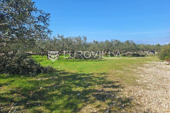 Terreno in vendita 2422 m² – Grohote