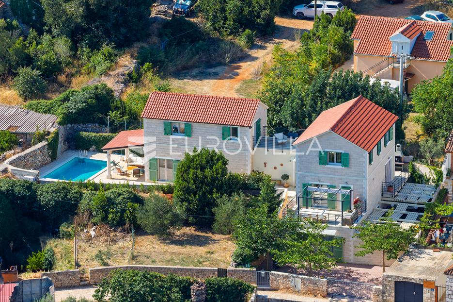 Maison À vendre Vrboska