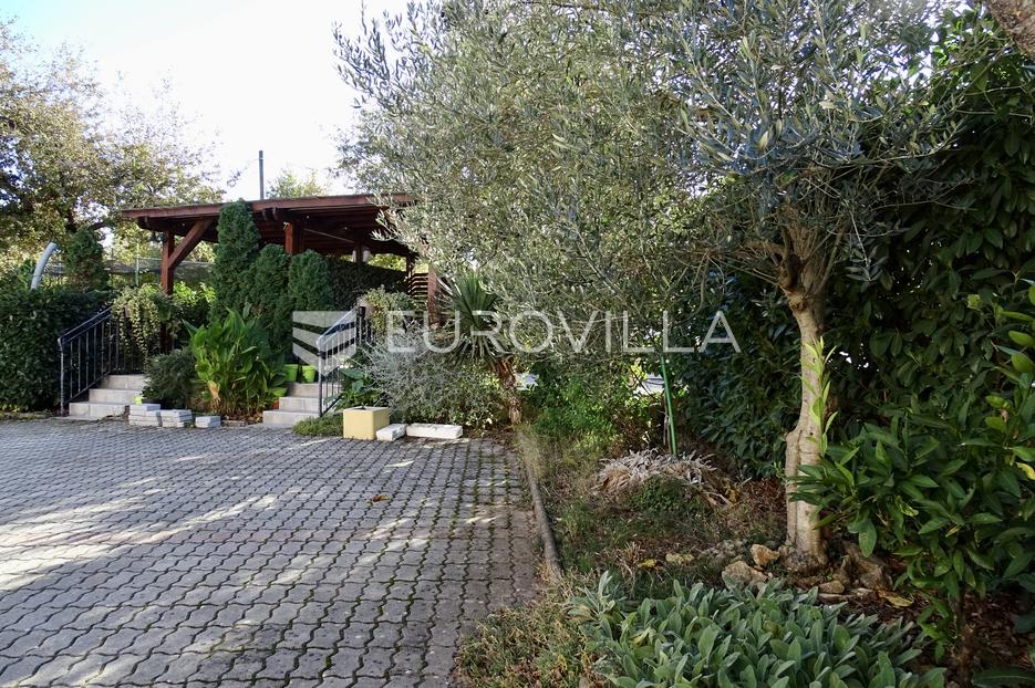 Apartma Naprodaj - Primorsko-goranska Malinska-Dubašnica