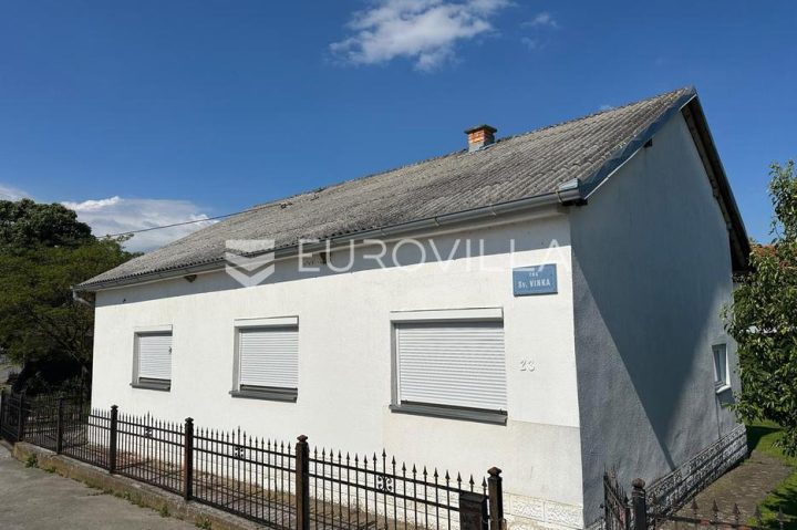 Kuća na prodaju 259 m² – Vetovo