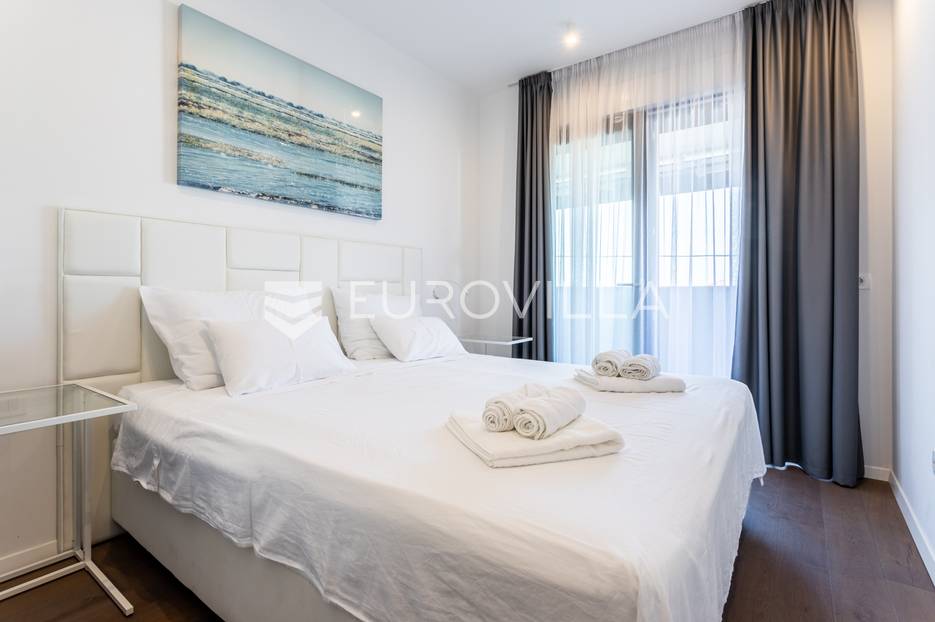 Apartmán Na prodej -  Podstrana