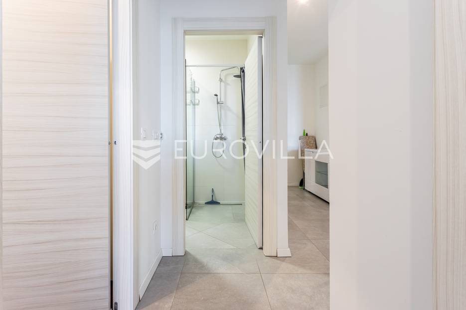 Apartmán Na prodej -  Podstrana
