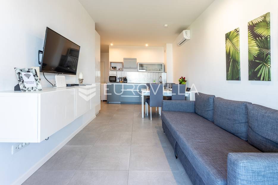Apartmán Na prodej -  Podstrana