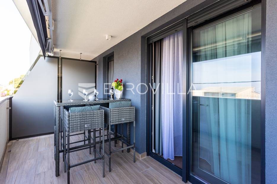 Apartmán Na prodej -  Podstrana