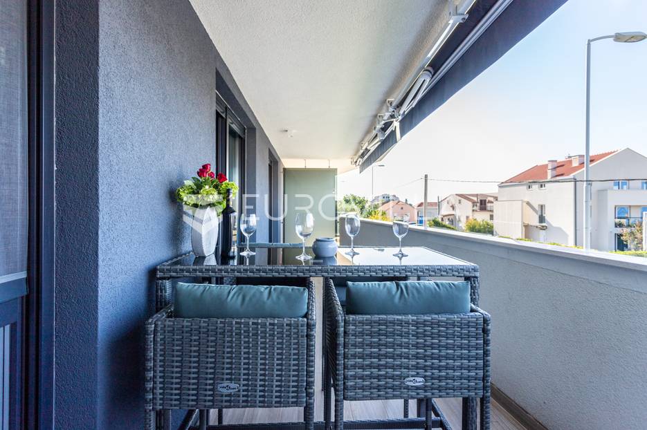 Apartmán Na prodej -  Podstrana