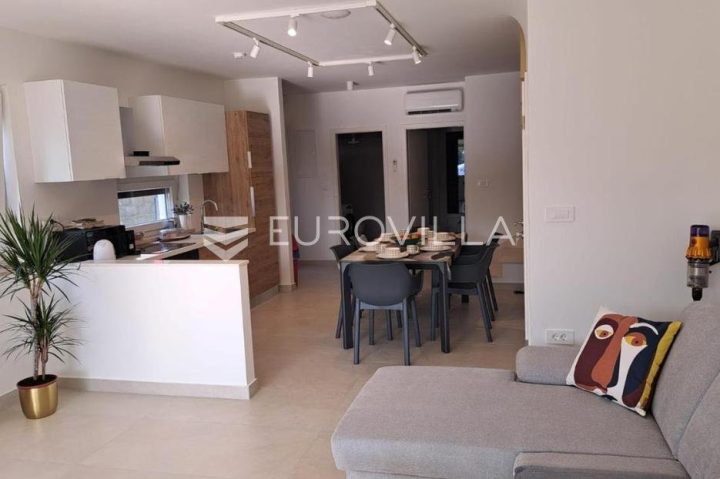 Flat For rent - Istarska Fažana - foto 4/18