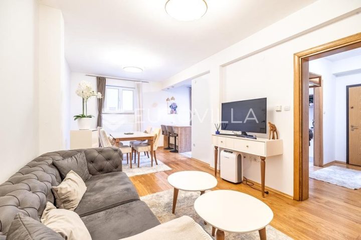 Flat for rent 99 m² – Gračani