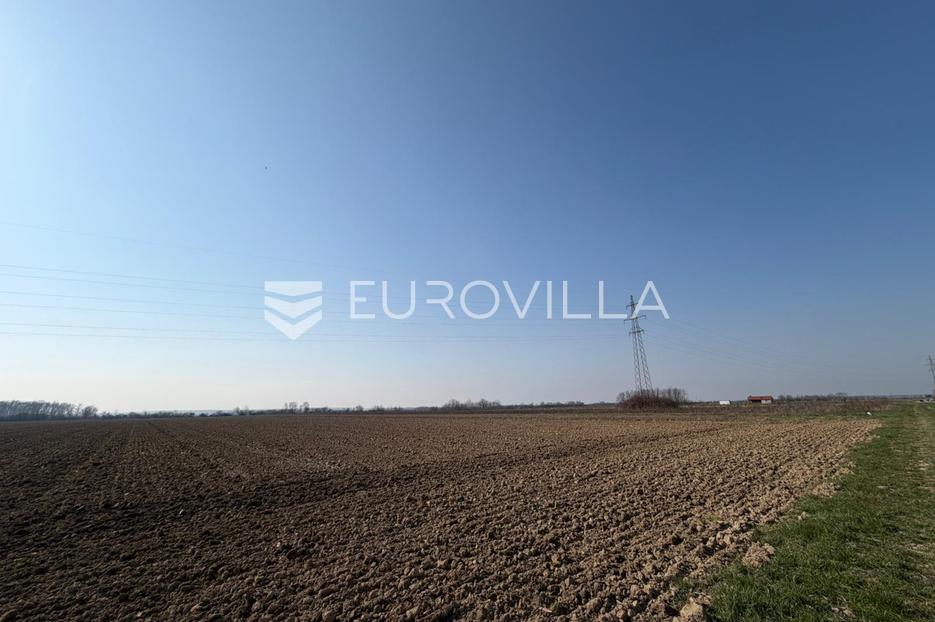 Terrain À vendre - Osječko-baranjska đakovo - foto 2/3